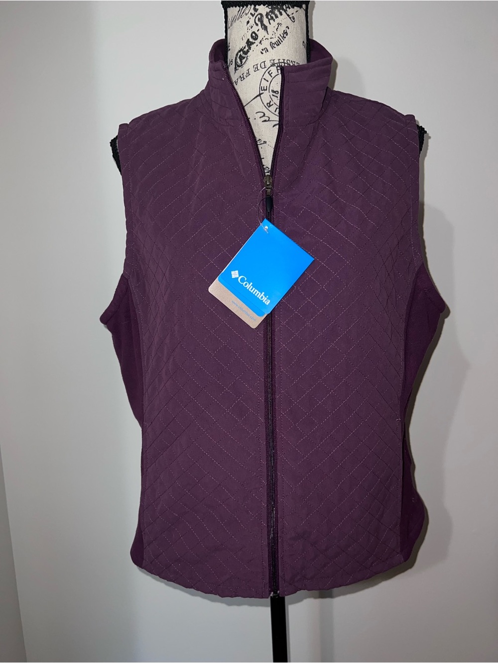 Columbia NWT Emerald Valley II Quilted Fleece Vest Plum Purple L